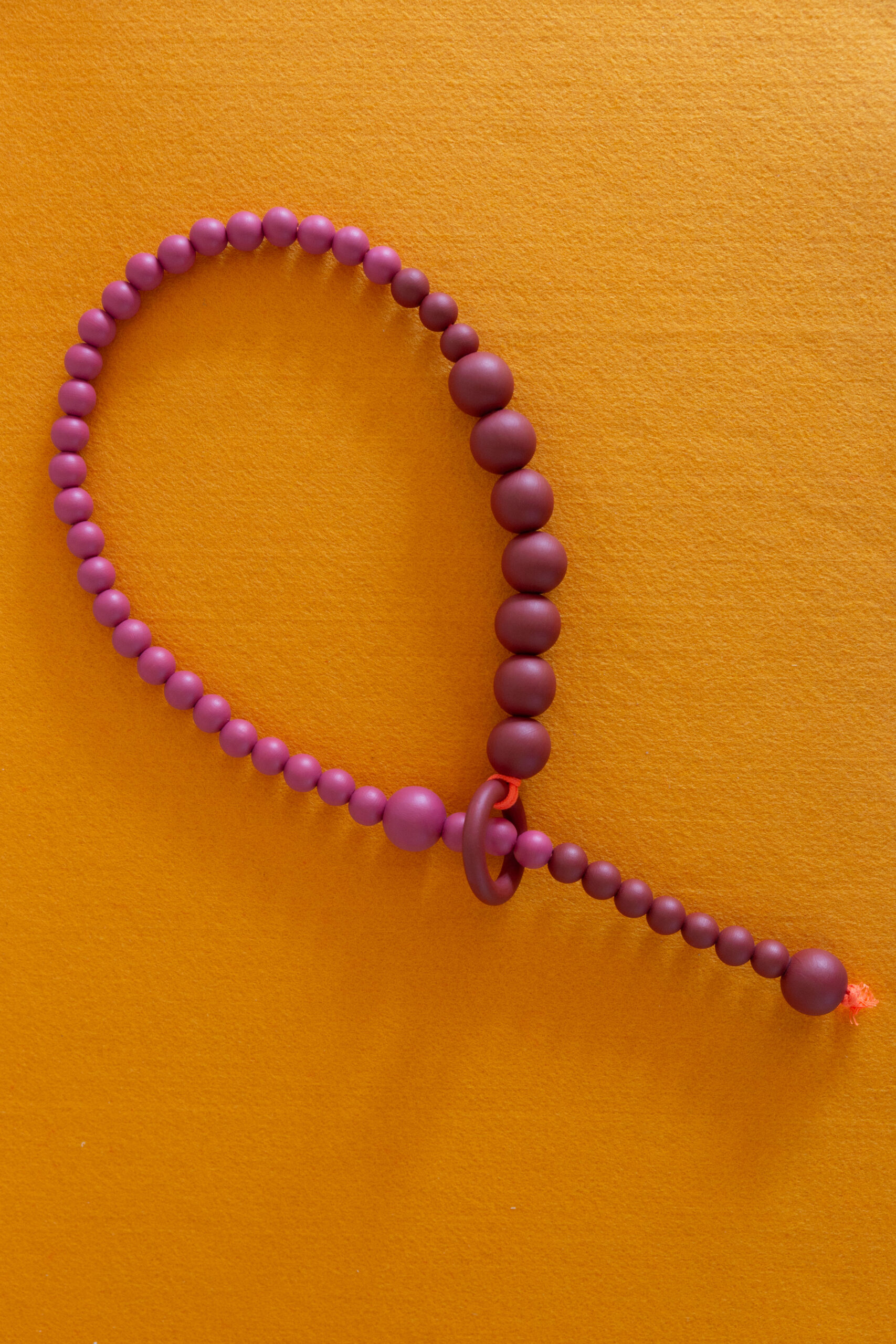 BANDEROL ketting | Orange outline statement collier - Afbeelding 4