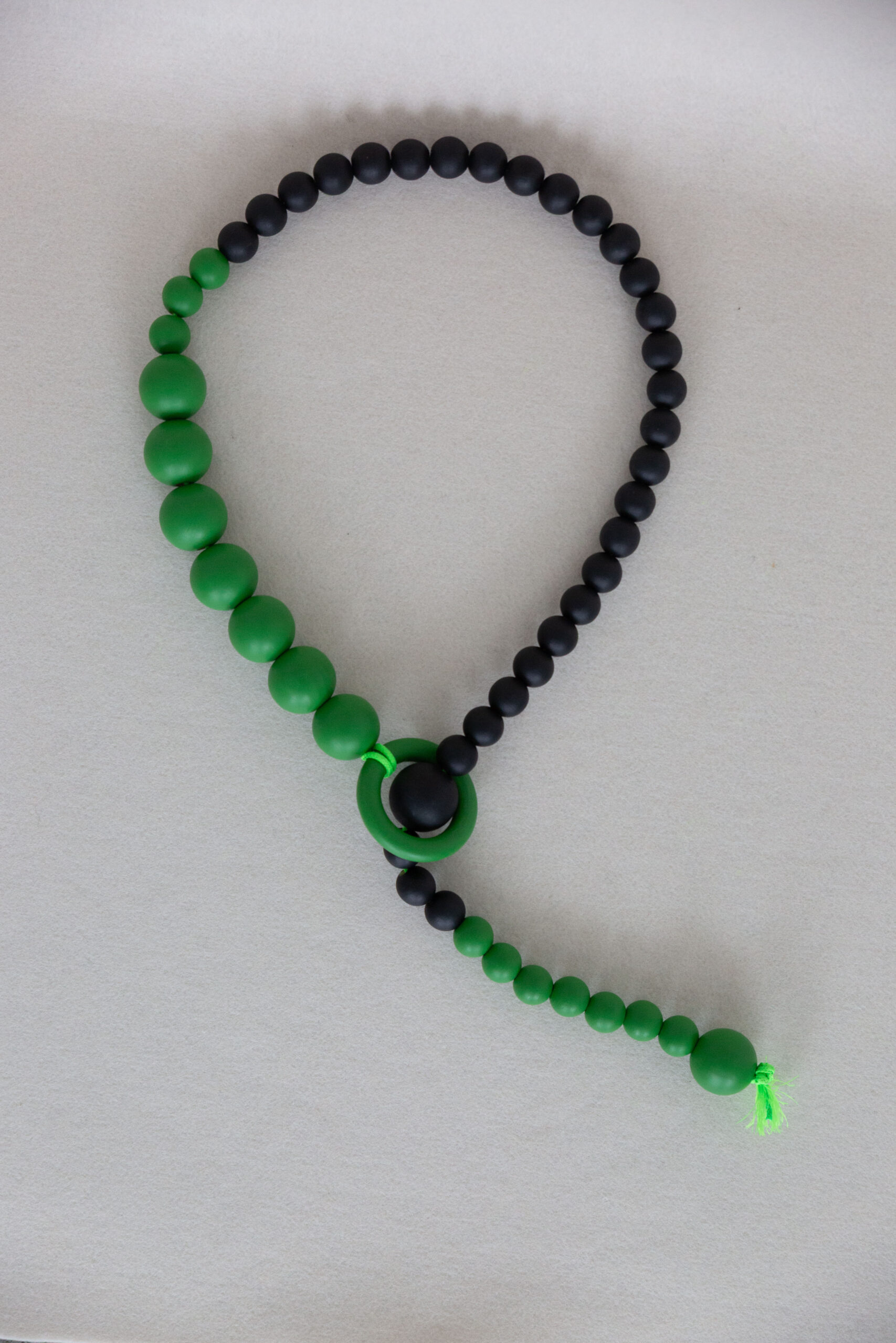 BANDEROL ketting | black & green statement collier - Afbeelding 3