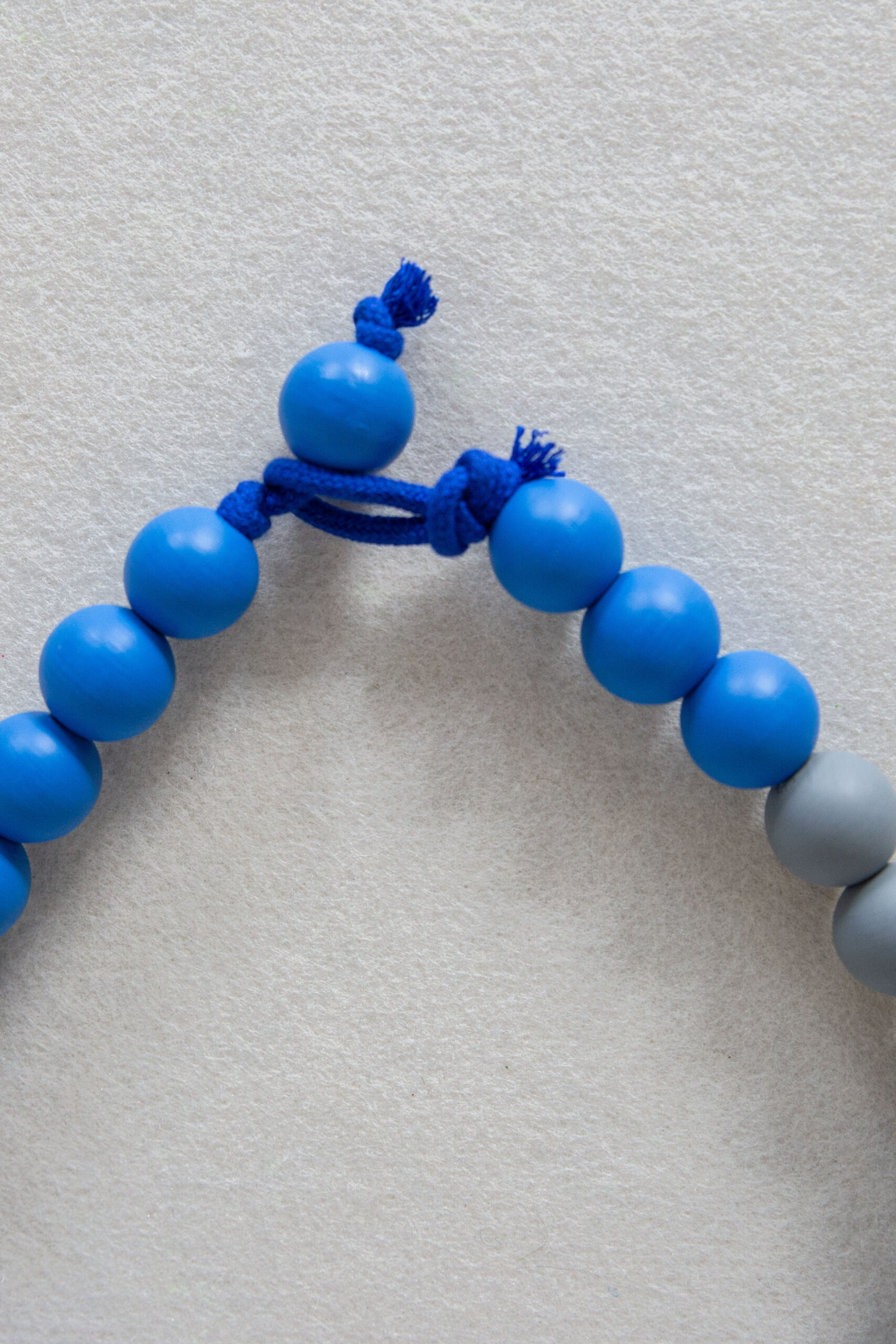 ACCOLADE ketting | light grey & cyan - Afbeelding 5